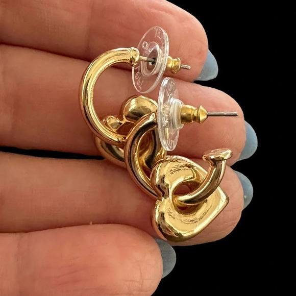 Loft Outlet Gold Tone Puffed Heart Hoop Post Earrings Simple Love Wedding Bridal - Picture 4 of 4